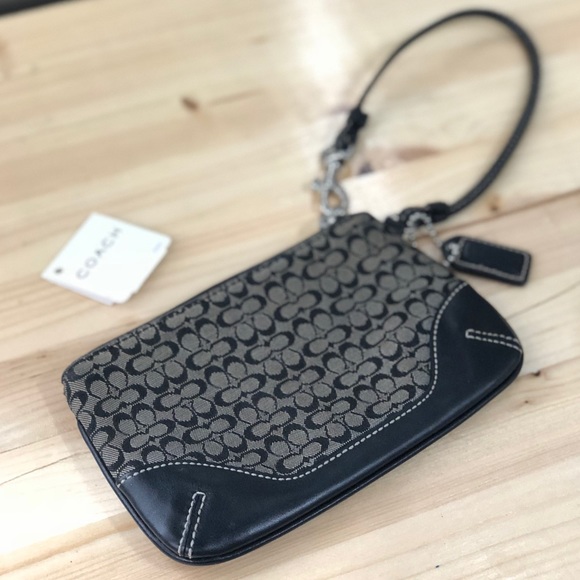Coach Handbags - Coach, Signature Wristlet